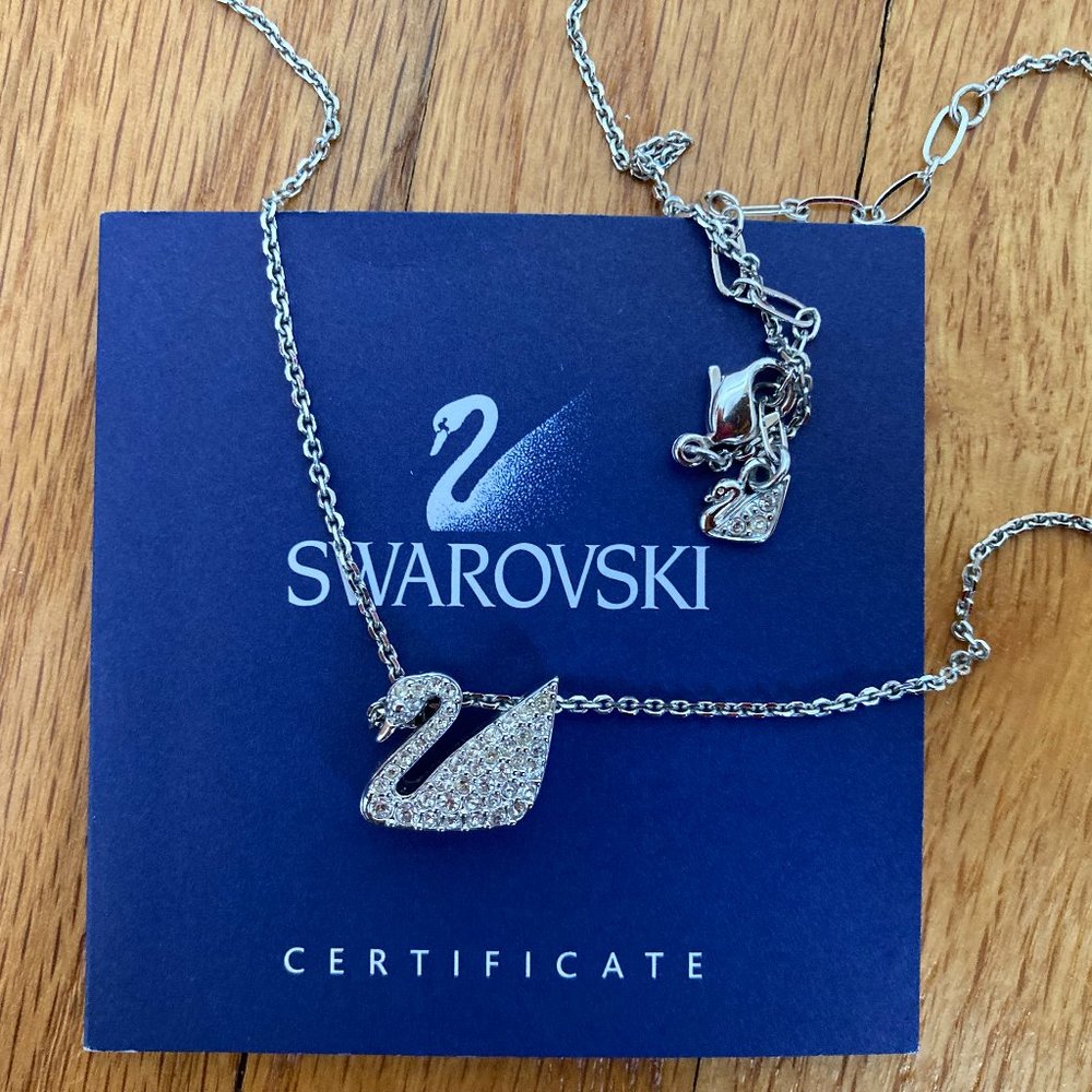 Swarovski Swan Pendant - EUC